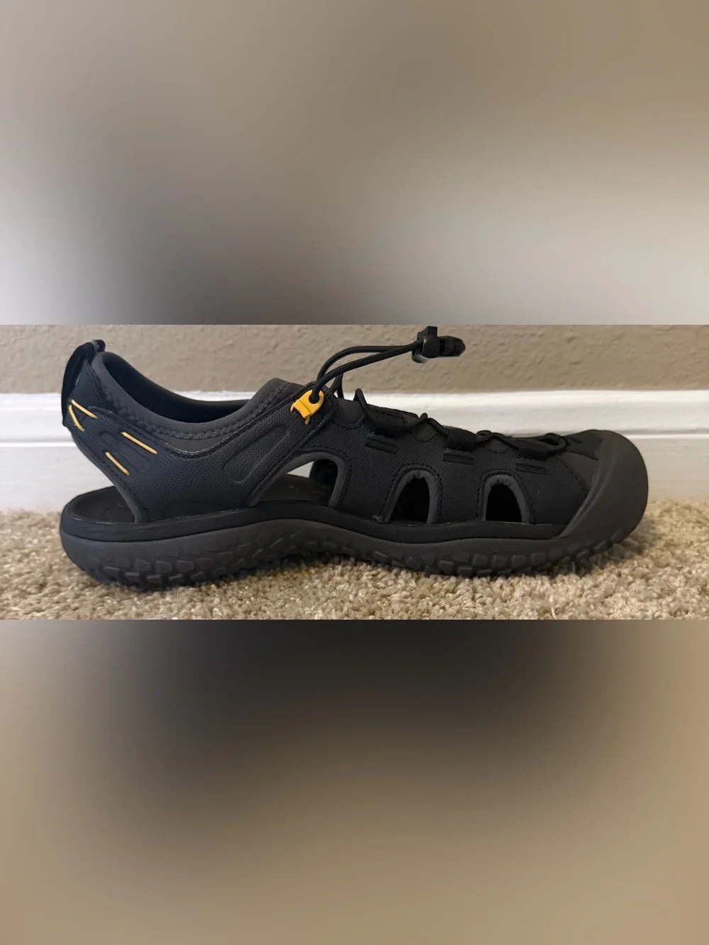 Keen durable closed